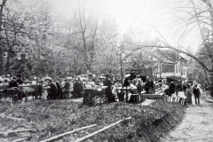 Gartenwirtschaft in der Mühle Trichtenhausen, 1910
